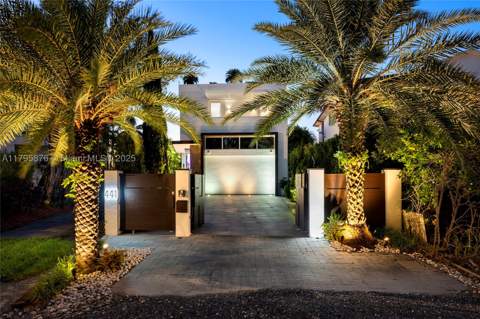 441 N Hibiscus Dr, Miami Beach FL - photo 9 of 93