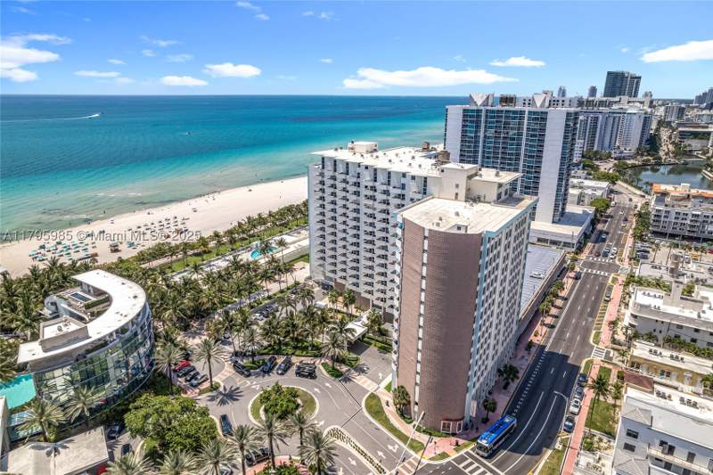 1 bedroom Condominium at 2899 Collins Ave 1218, Triton Tower Condo, Miami Beach — photo 2