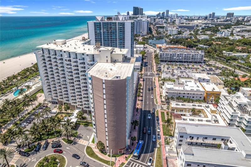 1 bedroom Condominium at 2899 Collins Ave 1218, Triton Tower Condo, Miami Beach — photo 3