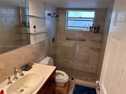 1605 Pennsylvania Ave 303, Miami Beach FL - photo 15 of 29