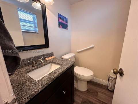 1605 Pennsylvania Ave 303, Miami Beach FL - photo 22 of 29