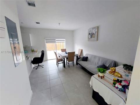 12234 NW 23rd Path, Miami FL - photo 6 of 27