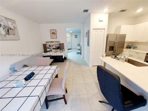 12234 NW 23rd Path, Miami FL - photo 8 of 27