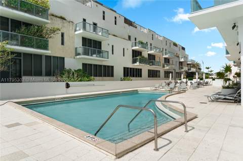 9511 Collins Ave 301, Surfside FL - photo 14 of 15