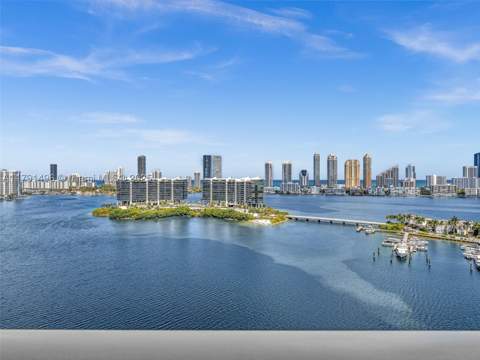 3201 NE 183rd St 2102, Aventura FL - photo 9 of 67