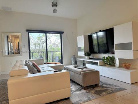 8175 NW 104th Ave 21, Doral FL - photo 11 of 36