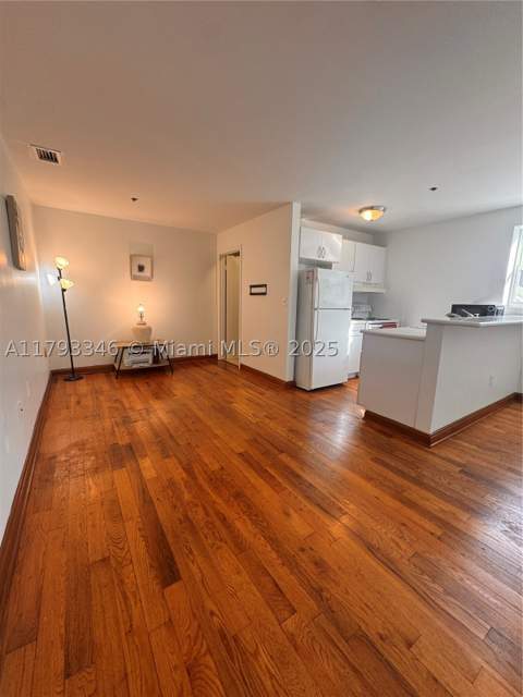 361 Collins Ave A2, Miami Beach FL - photo 20 of 25