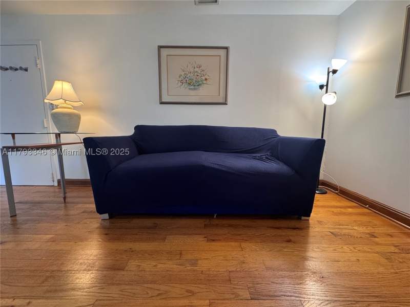 1 bedroom Condominium at 361 Collins Ave A2, The President Condo, Miami Beach — photo 4