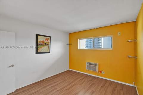 13105 Ixora Ct 319, North Miami FL - photo 19 of 32