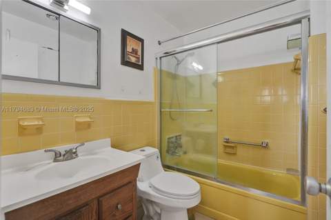 13105 Ixora Ct 319, North Miami FL - photo 22 of 32