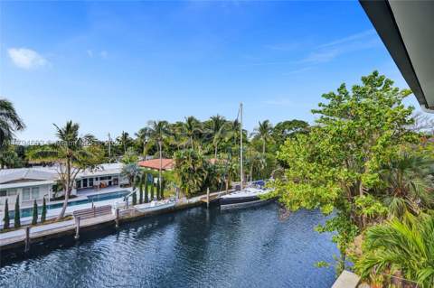 13105 Ixora Ct 319, North Miami FL - photo 9 of 32