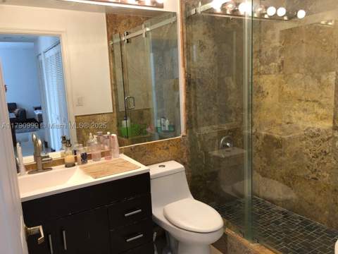 9725 NW 52nd St 407, Doral FL - photo 7 of 22
