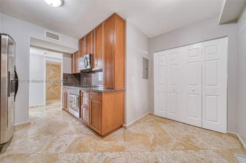 8888 Collins Ave 201, Surfside FL - photo 13 of 37