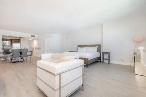 2301 Collins Ave 1531, Miami Beach FL - photo 9 of 25