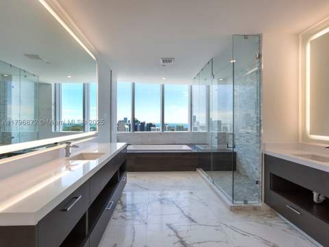 851 NE 1st Ave Ph5011, Miami FL - photo 17 of 35