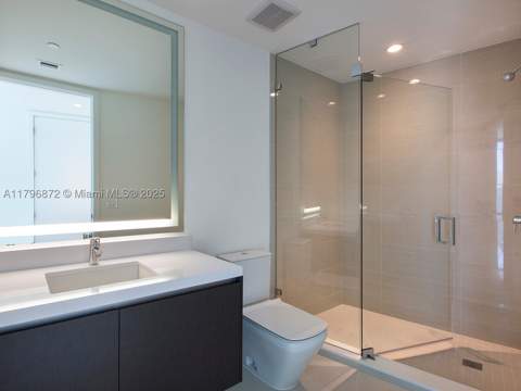 851 NE 1st Ave Ph5011, Miami FL - photo 21 of 35