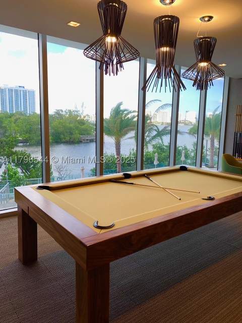 16385 Biscayne Blvd 1806 +1 parking, North Miami Beach FL - photo 22 of 24