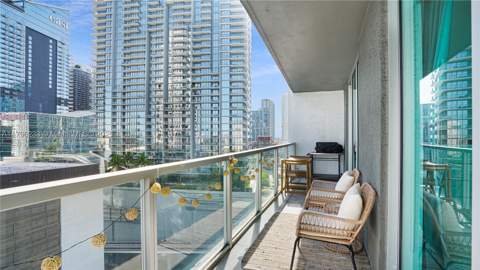 55 SE 6th St 1804, Miami FL - photo 14 of 22