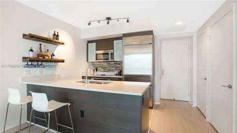 55 SE 6th St 1804, Miami FL - photo 6 of 22