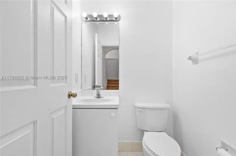 4139 NE 26th St, Homestead FL - photo 14 of 25