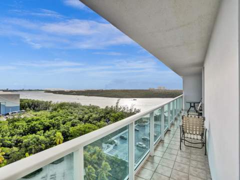 100 Bayview Drive 1125, Sunny Isles Beach FL - photo 22 of 31