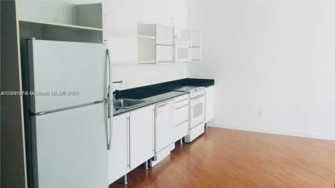 690 SW 1st Ct 1227, Miami FL - photo 12 of 20