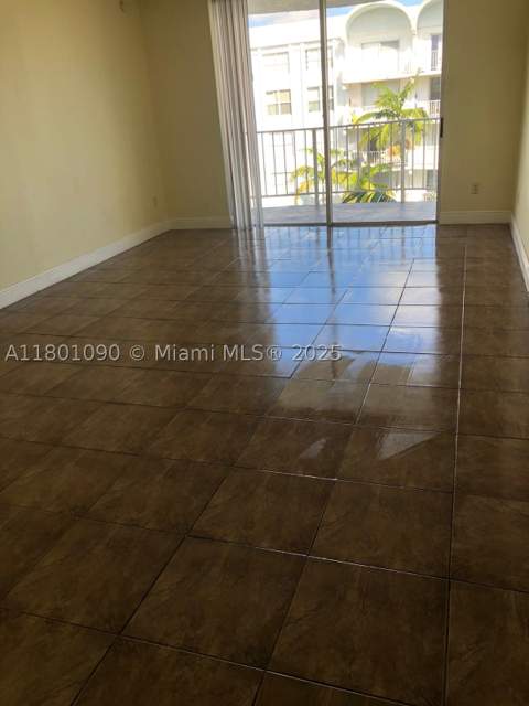 492 NW 165th St Rd C514, Miami FL - photo 6 of 7