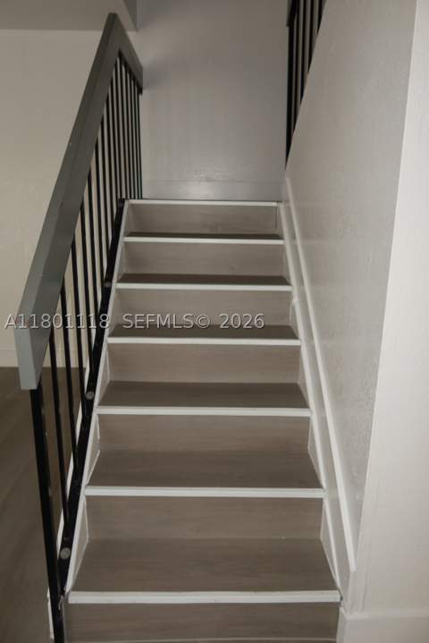 8098 NW 99th Ter, Hialeah Gardens FL - photo 19 of 37