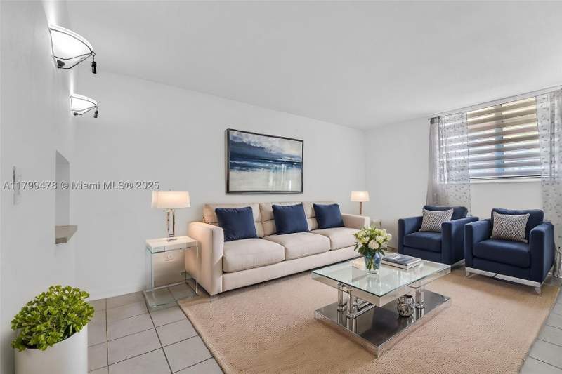 1 bedroom Condominium at 801 NW 47th Ave 118W, Yolanda Villas Condo, Miami — photo 3