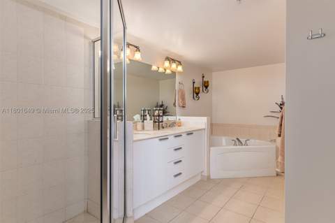 16699 Collins Ave 3401, Sunny Isles Beach FL - photo 14 of 45