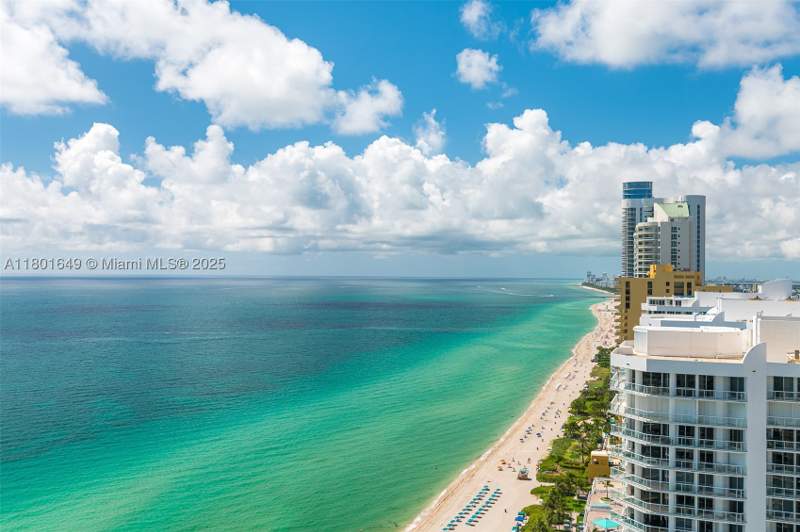 2 bedroom Condominium at 16699 Collins Ave 3401, La Perla Condo, Sunny Isles Beach — photo 4