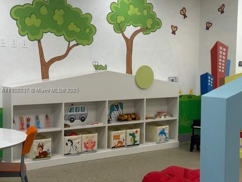 5350 NW 84th Ave 1207, Doral FL - photo 24 of 37