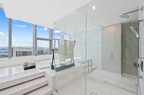 851 NE 1st Ave Ph 5401, Miami FL - photo 17 of 89