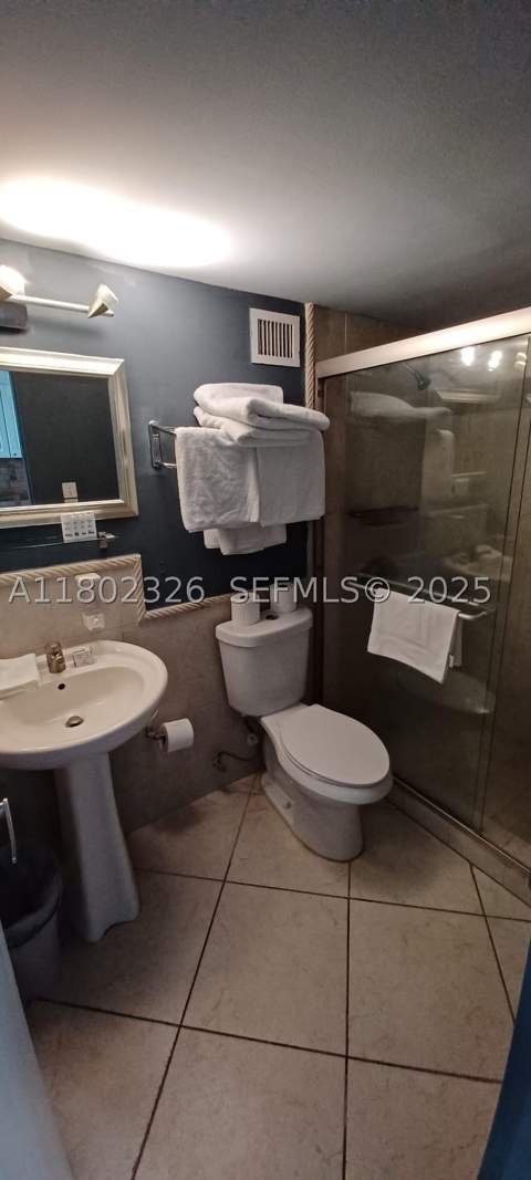 19201 Collins Ave 1105, Sunny Isles Beach FL - photo 16 of 23