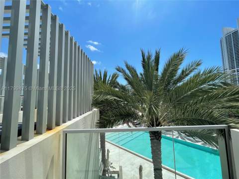 18501 Collins Avenue Cabana 22, Sunny Isles Beach FL - photo 6 of 12