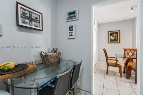 5601 Collins Ave 615, Miami Beach FL - photo 21 of 38