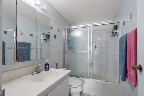 5601 Collins Ave 615, Miami Beach FL - photo 22 of 38