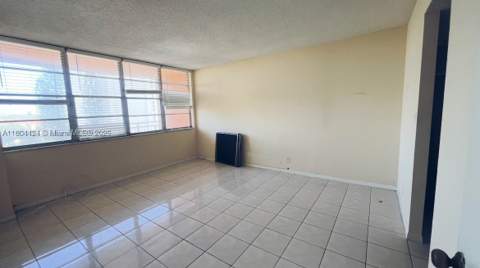 2025 NE 164th St 506, North Miami Beach FL - photo 6 of 10