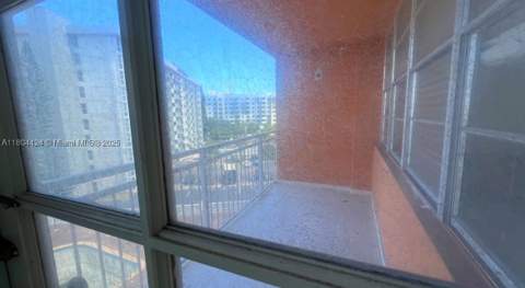 2025 NE 164th St 506, North Miami Beach FL - photo 9 of 10