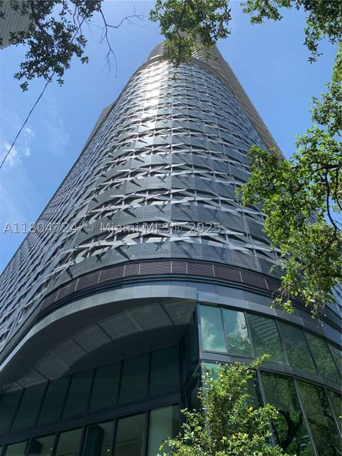 1000 Brickell Plz 1805, Miami FL - photo 20 of 32