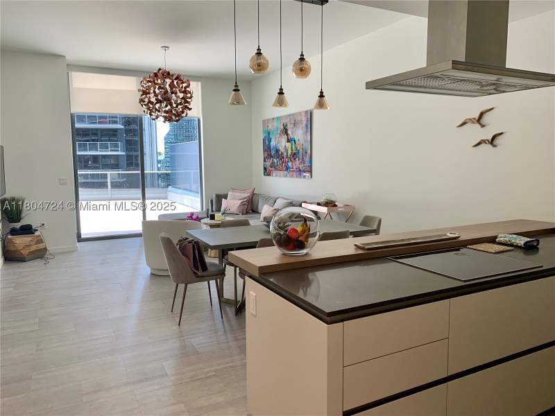 1 bedroom Condominium at 1000 Brickell Plz 1805, Brickell Flatiron Condo, Miami — photo 5