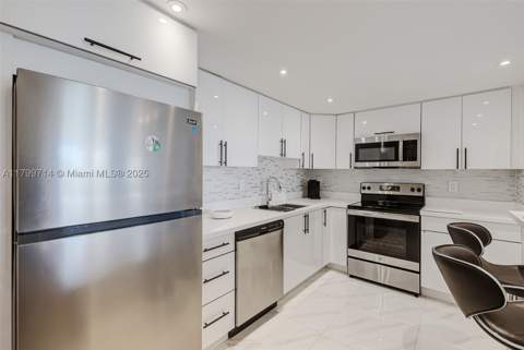 19370 Collins Ave 324, Sunny Isles Beach FL - photo 13 of 47