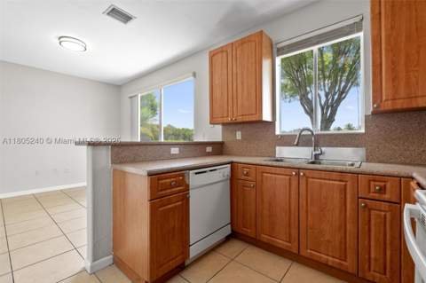 1458 SE 24th Ct 353, Homestead FL - photo 24 of 41