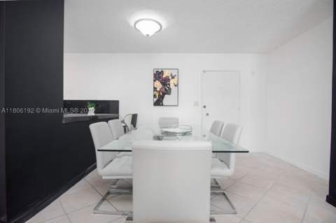 5555 Collins Ave 14U, Miami Beach FL - photo 13 of 40
