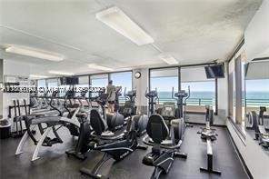 2 bedroom Condominium at 5555 Collins Ave 14U, Oceanside Plaza Condo, Miami Beach — photo 4