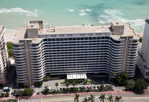 5555 Collins Ave 14U, Miami Beach FL - photo 6 of 40
