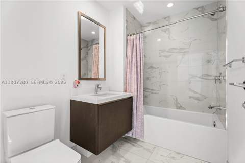 851 NE 1st Ave 1409, Miami FL - photo 16 of 45
