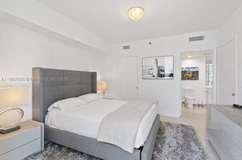 495 Brickell Ave 2304, Miami FL - photo 14 of 33