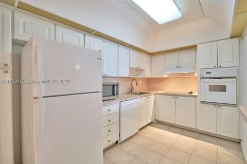 19390 Collins Ave 217, Sunny Isles Beach FL - photo 7 of 20