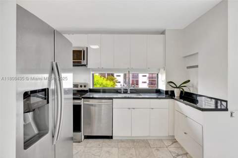 16919 N Bay Rd 521, Sunny Isles Beach FL - photo 10 of 55
